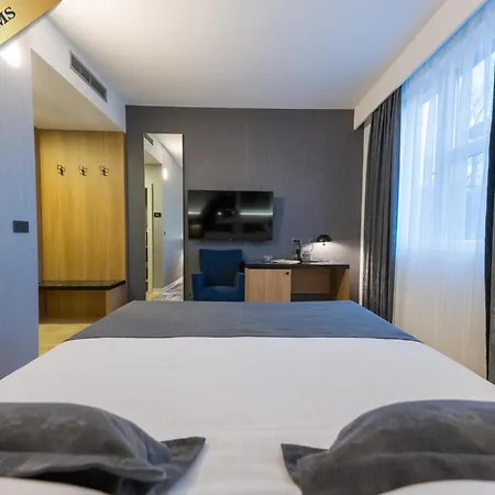 Jarun Hotel