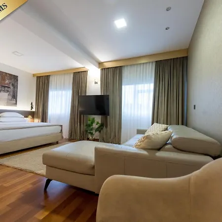 Jarun Hotel 3*